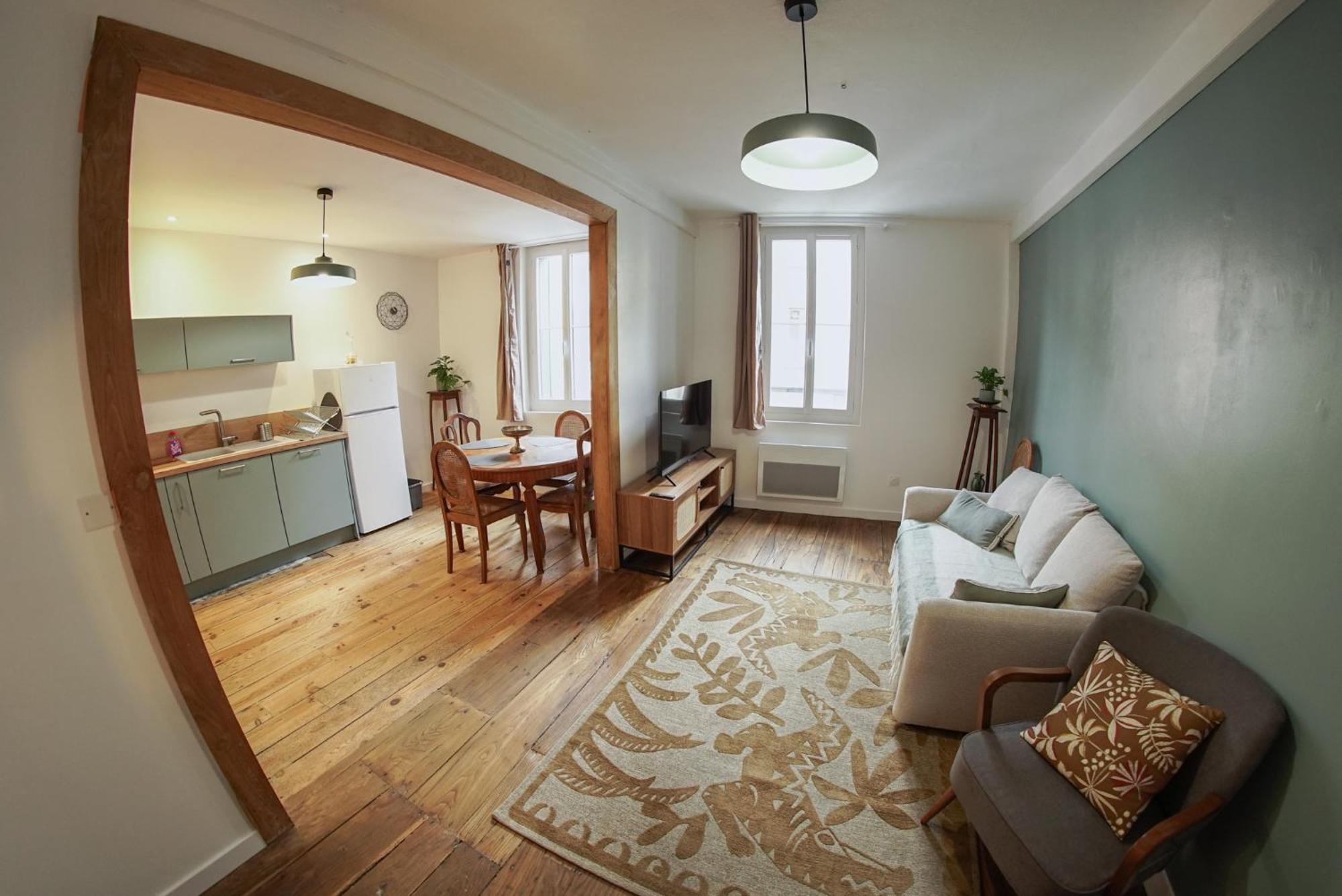 Le Montarrouye Appartement Pour 2 A 6 Personnes Bagnères-de-Bigorre Exterior foto